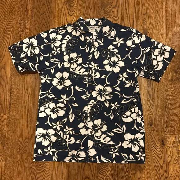 Hilo Hattie Other - Men’s Hawaiian Original Floral Aloha Shirt
